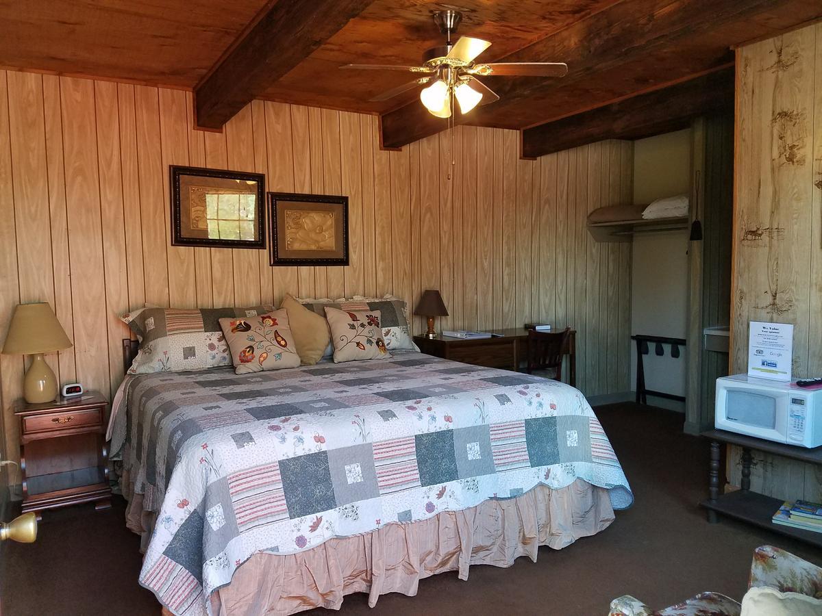 سنتر Bay Springs Country Inn & Marina المظهر الخارجي الصورة